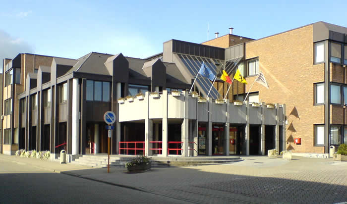 Denderleeuw info :: Gemeentehuis Denderleeuw 
